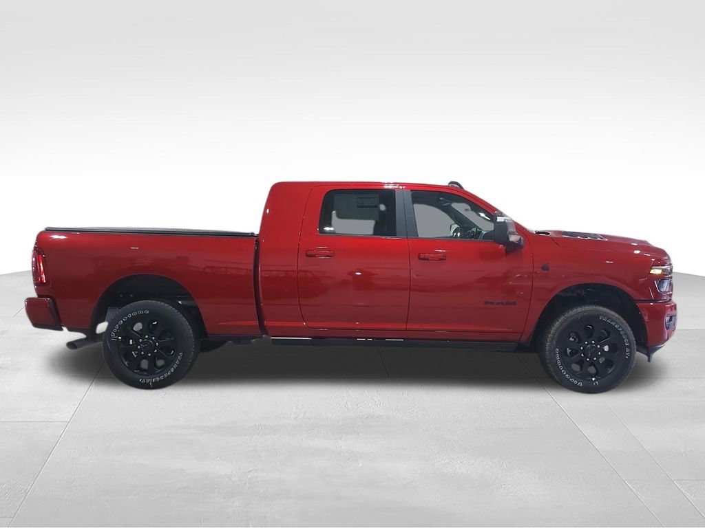 New 2026 RAM 2500 Laramie AWD/4WD image 10