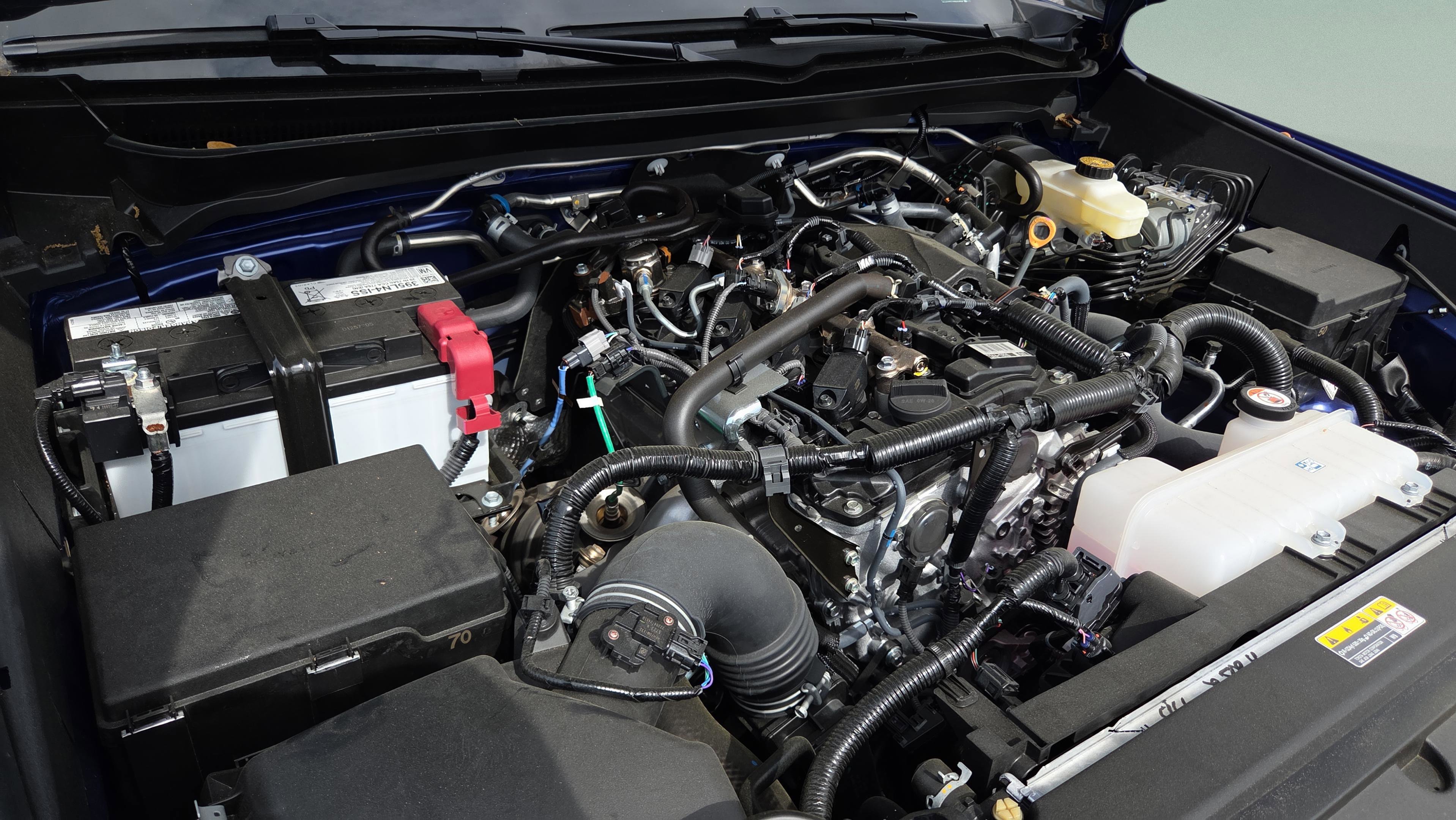 Used 2025 Toyota Tacoma SR5 RWD image 16