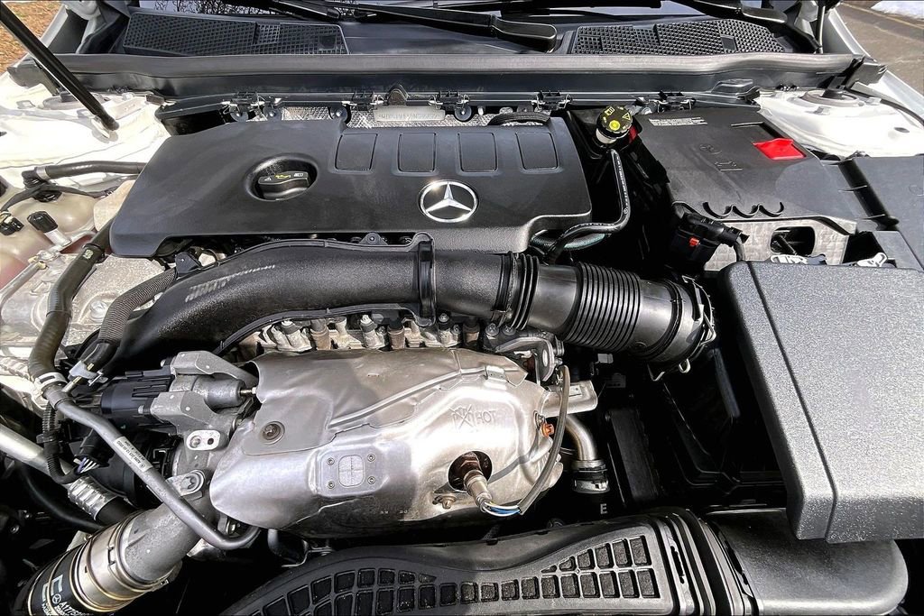 Certified 2023 Mercedes-Benz CLA 250 4MATIC image 9