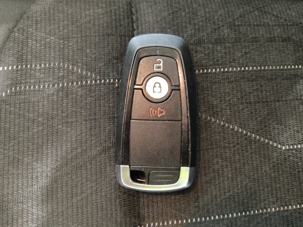 Used 2021 Ford EcoSport SE FWD image 32