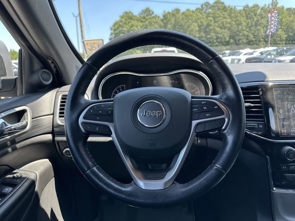 Used 2021 Jeep Grand Cherokee Laredo X image 24