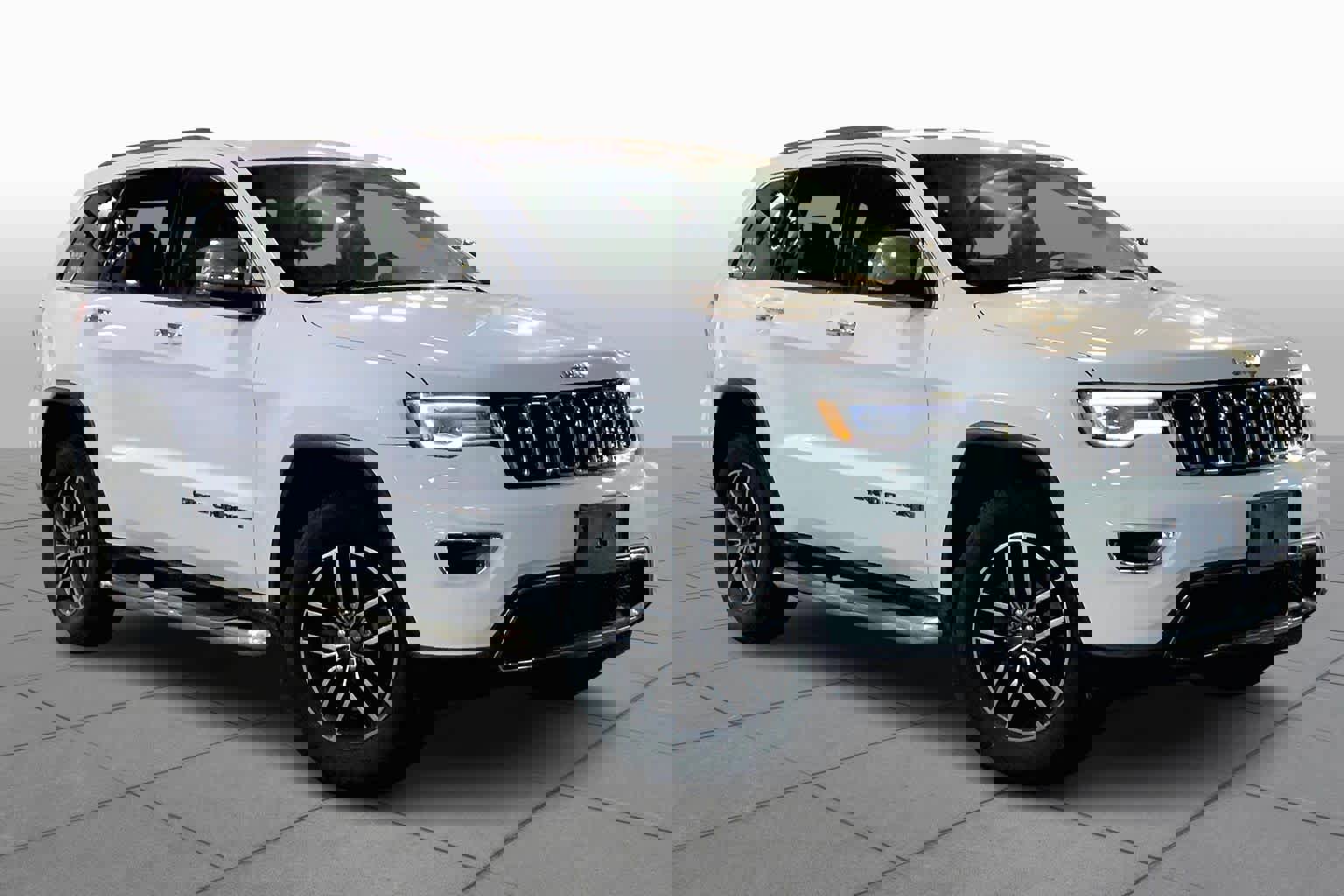 Used 2019 Jeep Grand Cherokee Limited w/ Luxury Group II image 2