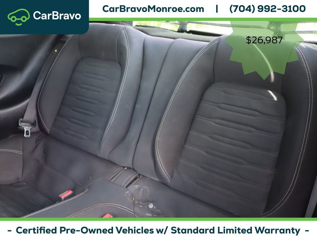 Used 2017 Ford Mustang GT w/ Black Accent Package RWD image 31