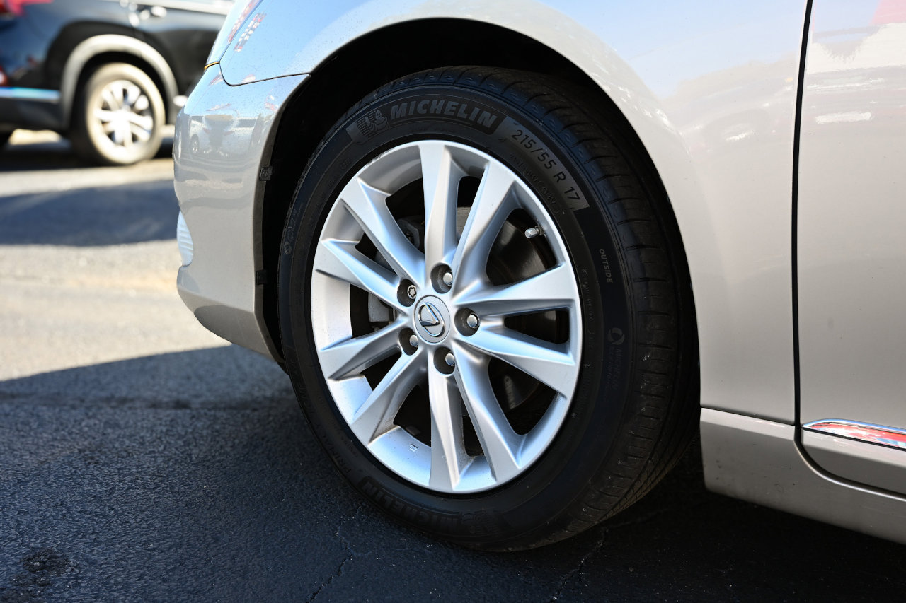 Used 2010 Lexus ES 350 FWD image 15