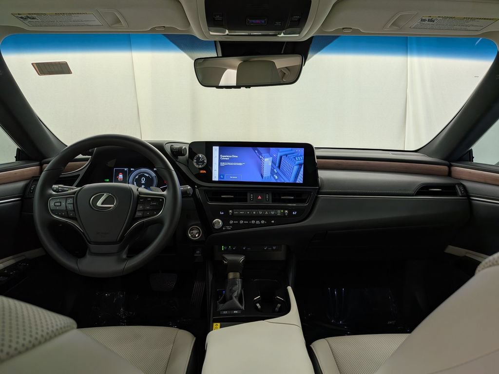 Used 2025 Lexus ES 300h w/ Premium Package FWD image 13