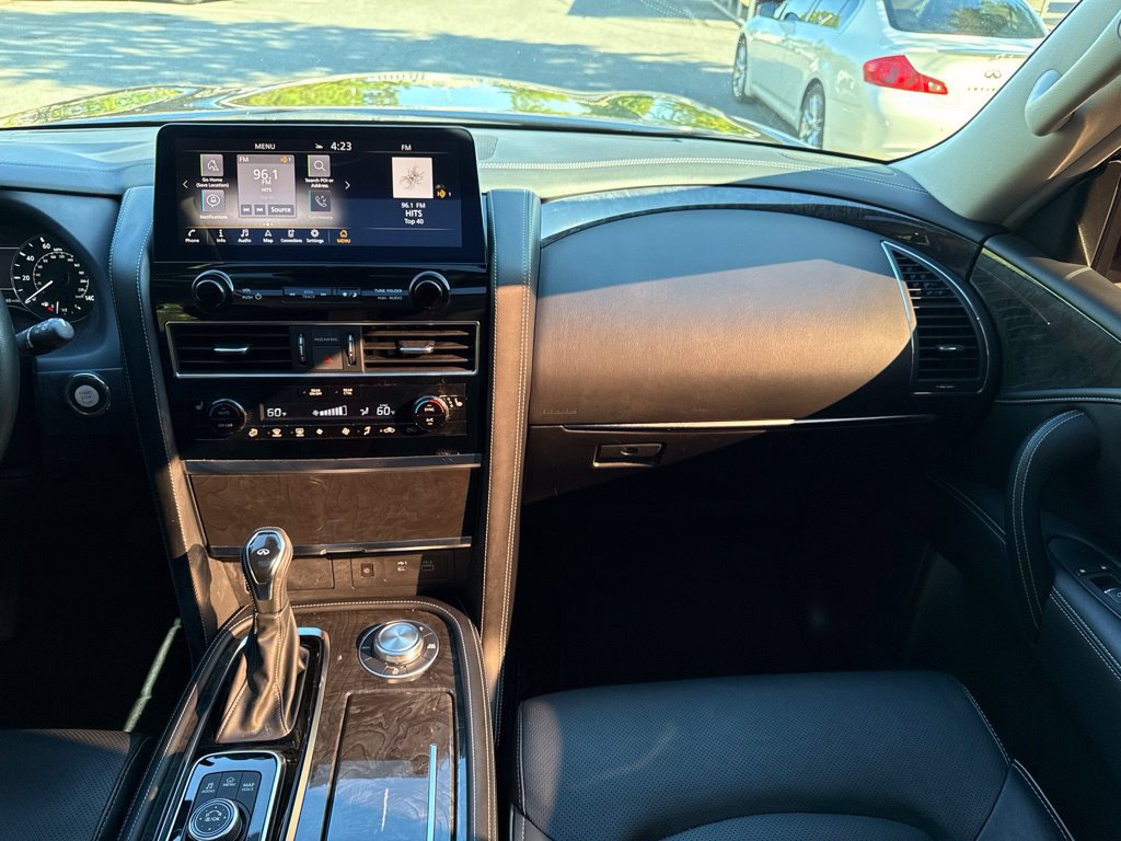Used 2023 INFINITI QX80 Luxe w/ Cargo Package AWD/4WD image 31