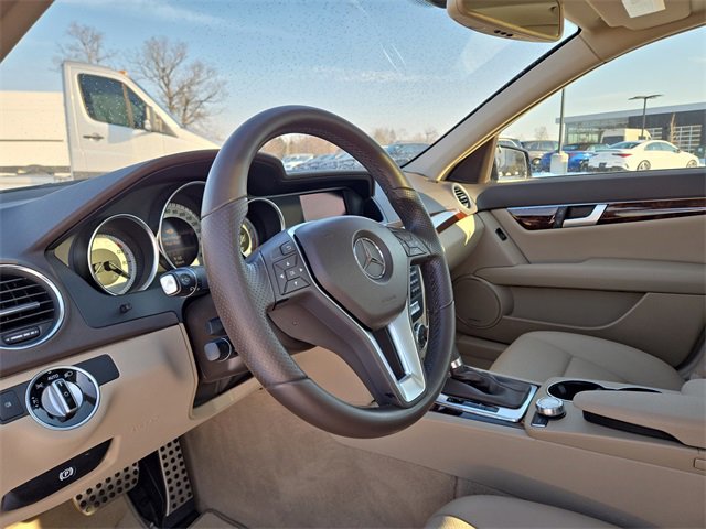 Used 2014 Mercedes-Benz C 300 4MATIC Sedan image 26