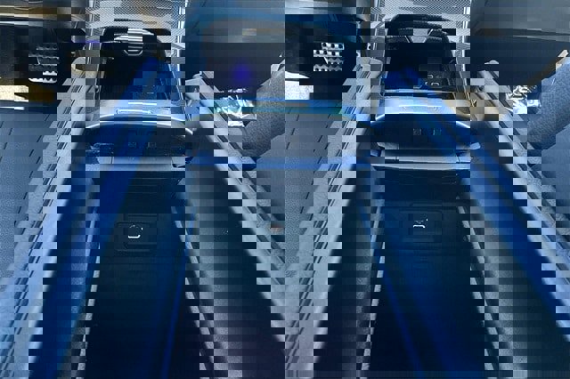 Certified 2025 Mercedes-Benz CLE 300 300 image 20