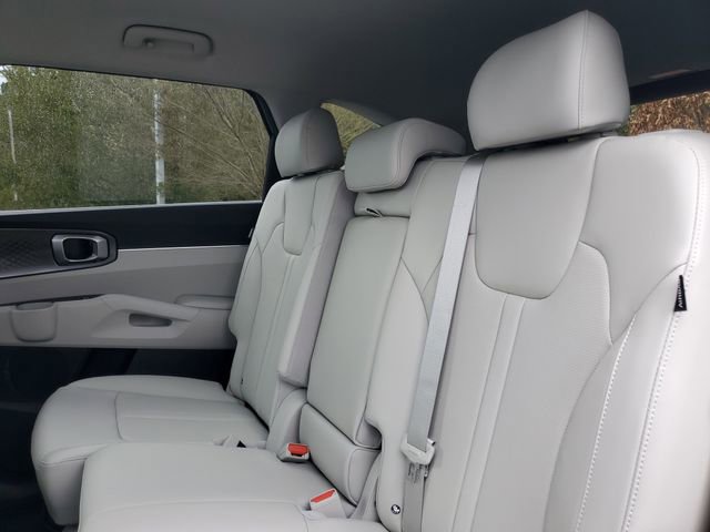New 2026 Kia Sorento EX image 9