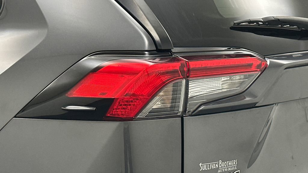 Certified 2023 Toyota RAV4 LE image 21