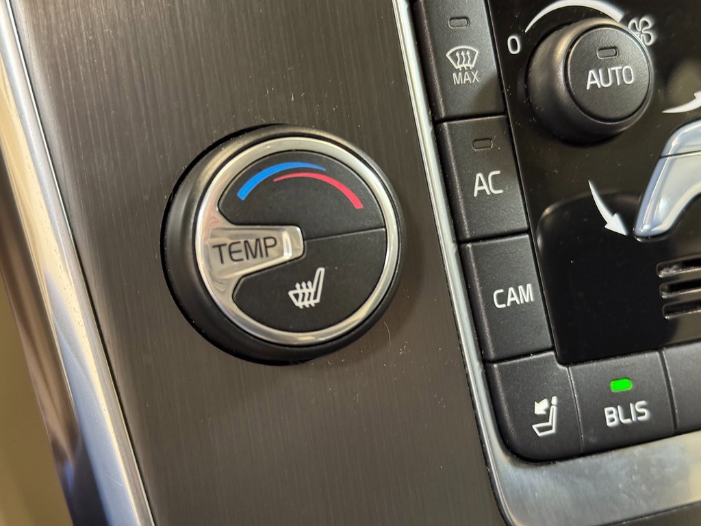 Used 2015 Volvo V60 T5 Premier Plus image 38