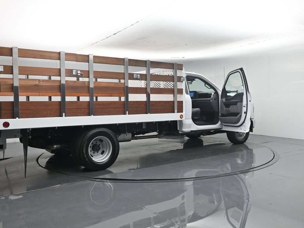New 2026 Ford F350 XL w/ XL Chrome Package RWD image 5