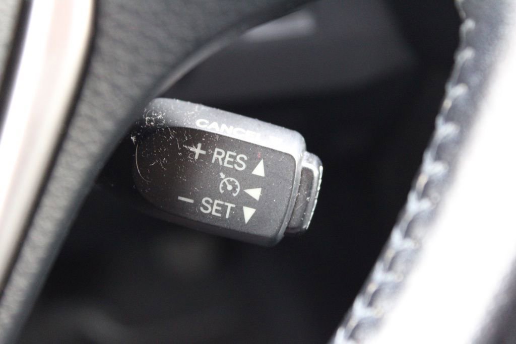 Used 2016 Toyota RAV4 XLE image 34