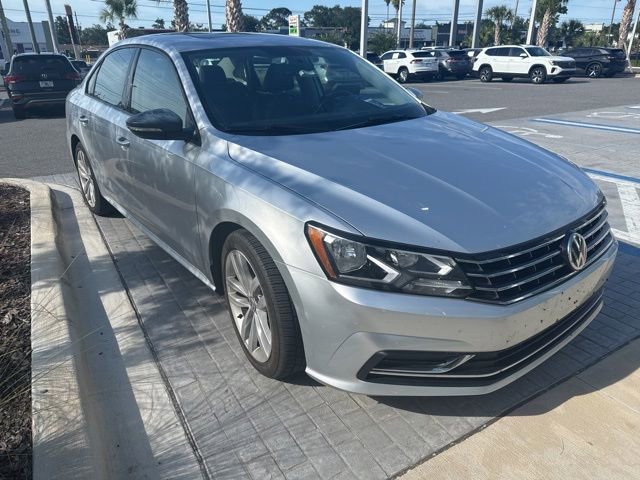 Used 2019 Volkswagen Passat 2.0T Wolfsburg FWD image 1