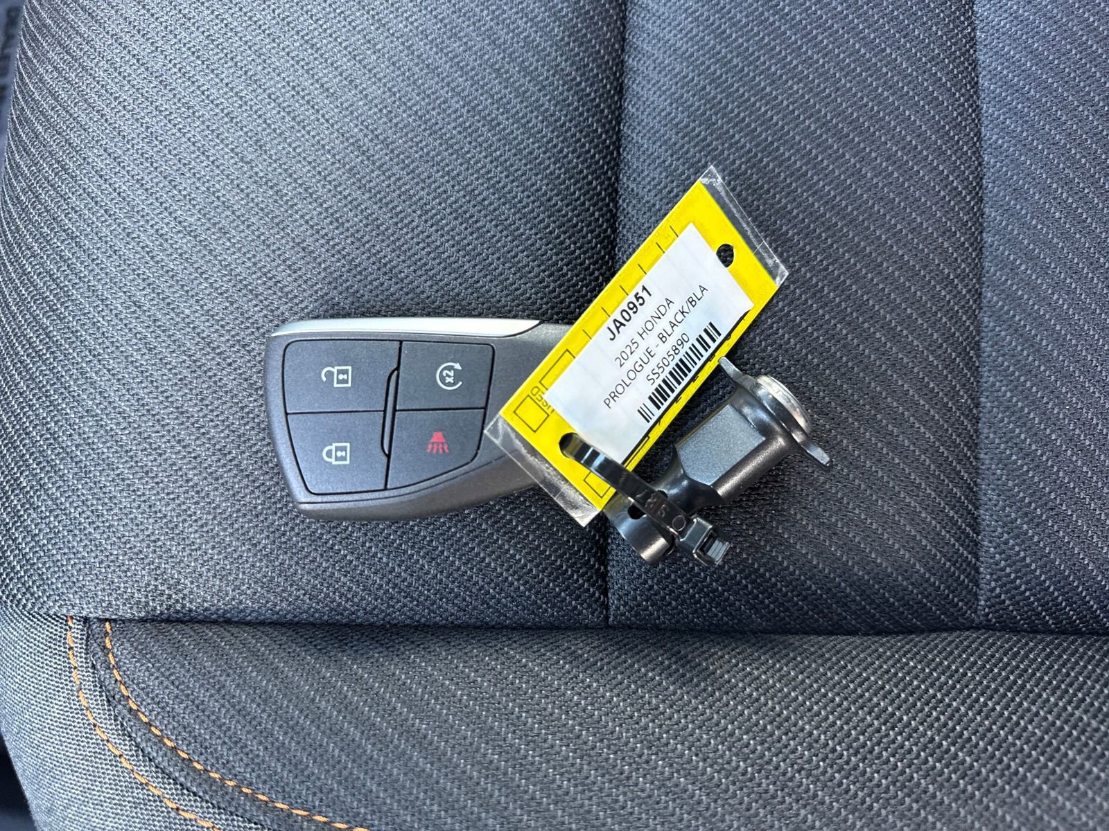 Used 2025 Honda Prologue EX image 29