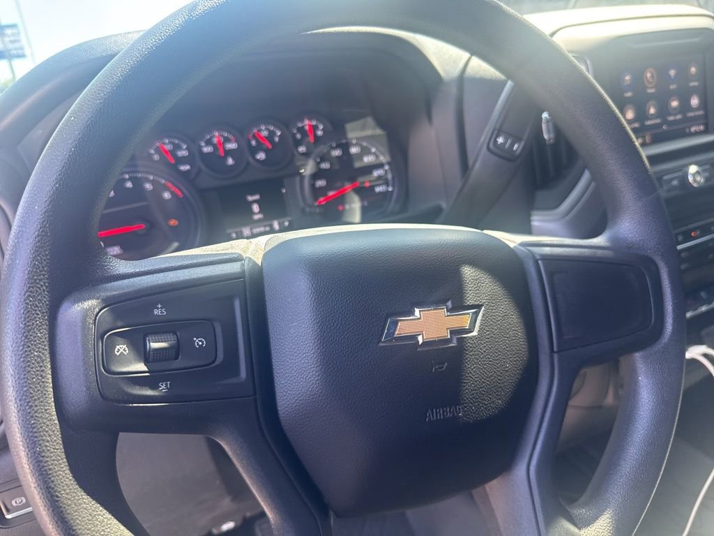 Used 2022 Chevrolet Silverado 2500 Custom w/ Custom Value Package image 22