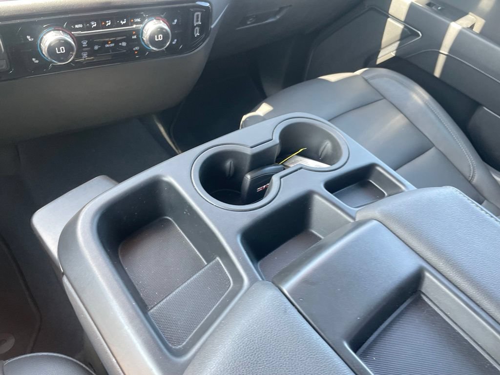 Used 2026 GMC Sierra 1500 SLT AWD/4WD image 18