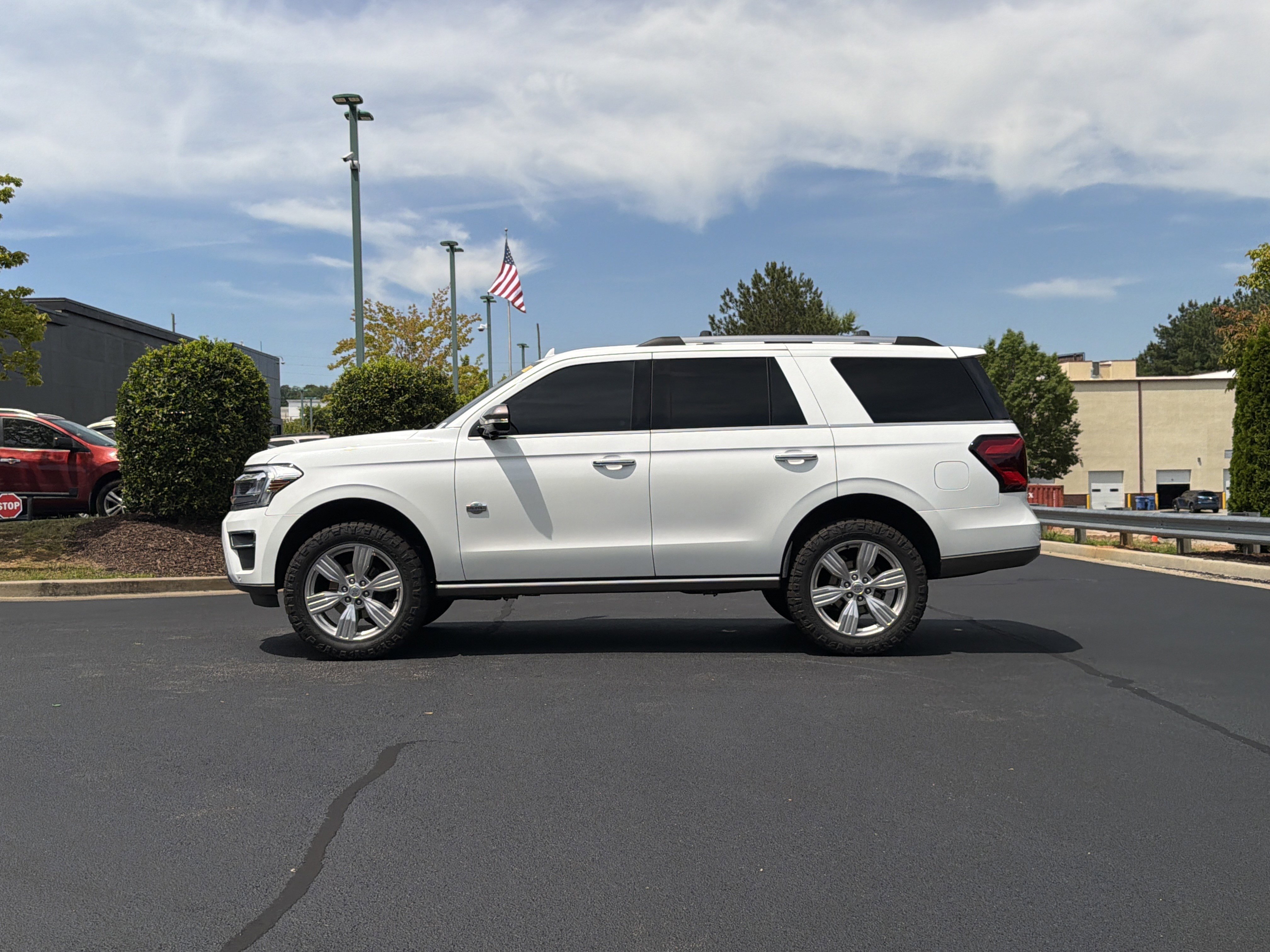 Used 2024 Ford Expedition King Ranch RWD image 13