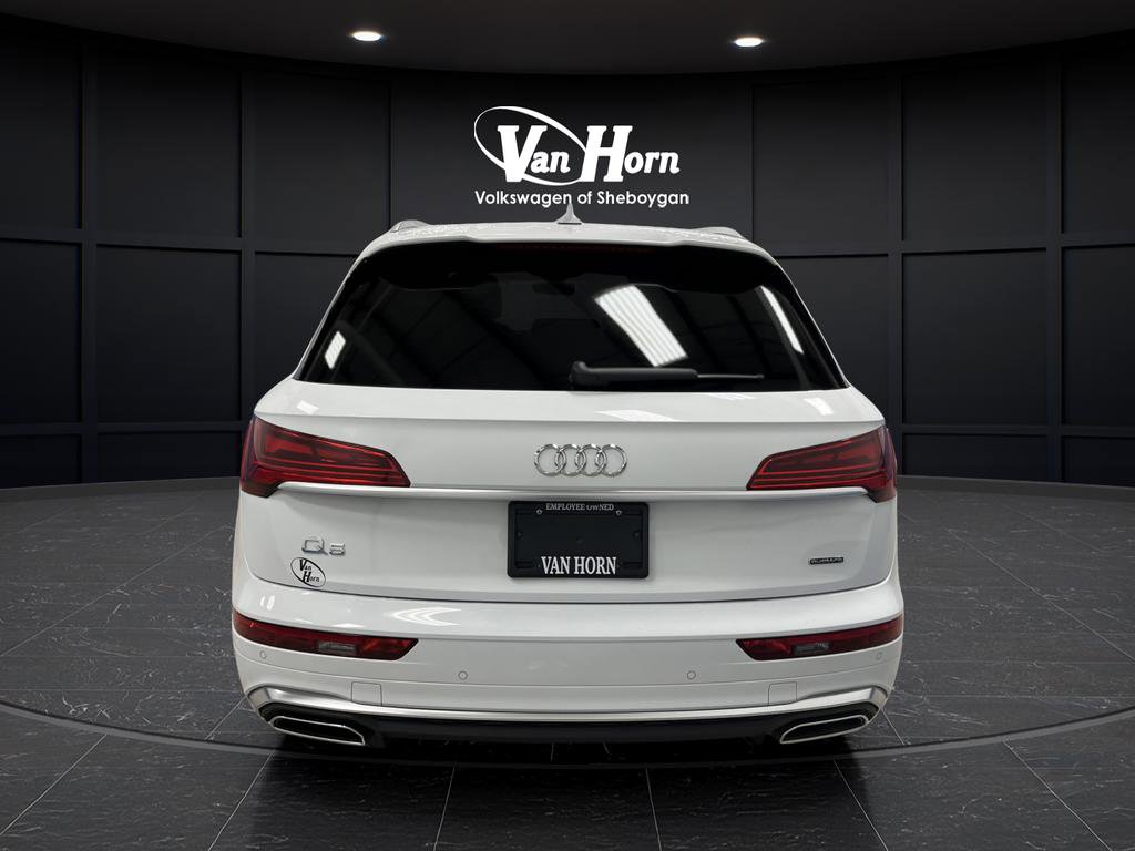 Used 2023 Audi Q5 2.0T Premium w/ Convenience Package image 13