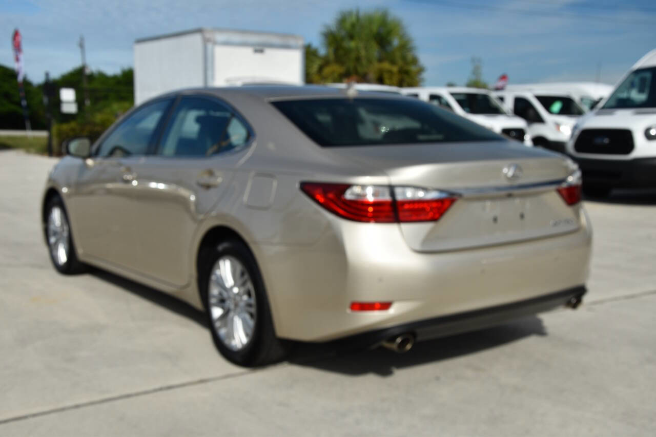 Used 2013 Lexus ES 350 image 5