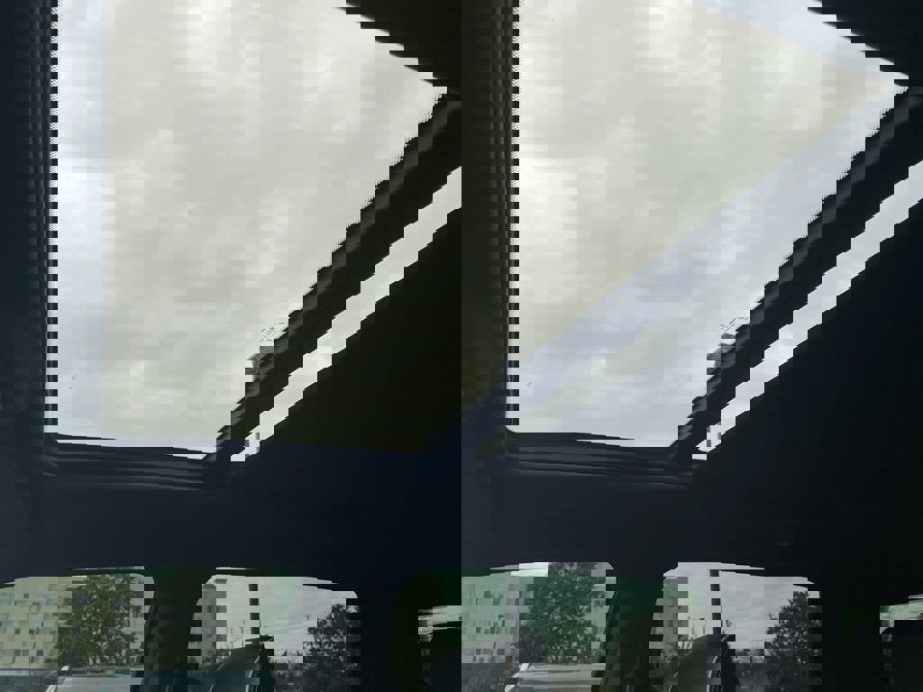 Used 2023 RAM 1500 Laramie image 13