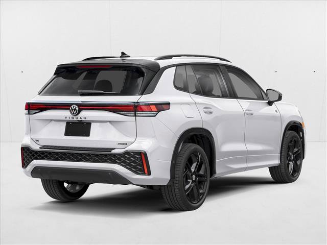 New 2026 Volkswagen Tiguan SE R-Line image 2