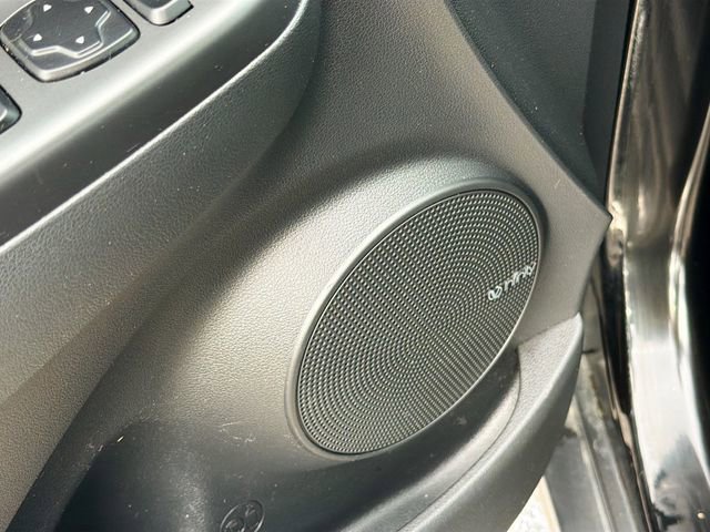 Used 2019 Hyundai Kona Limited image 15