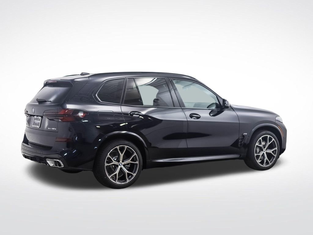 Used 2026 BMW X5 xDrive50e w/ M Sport Package AWD/4WD image 5