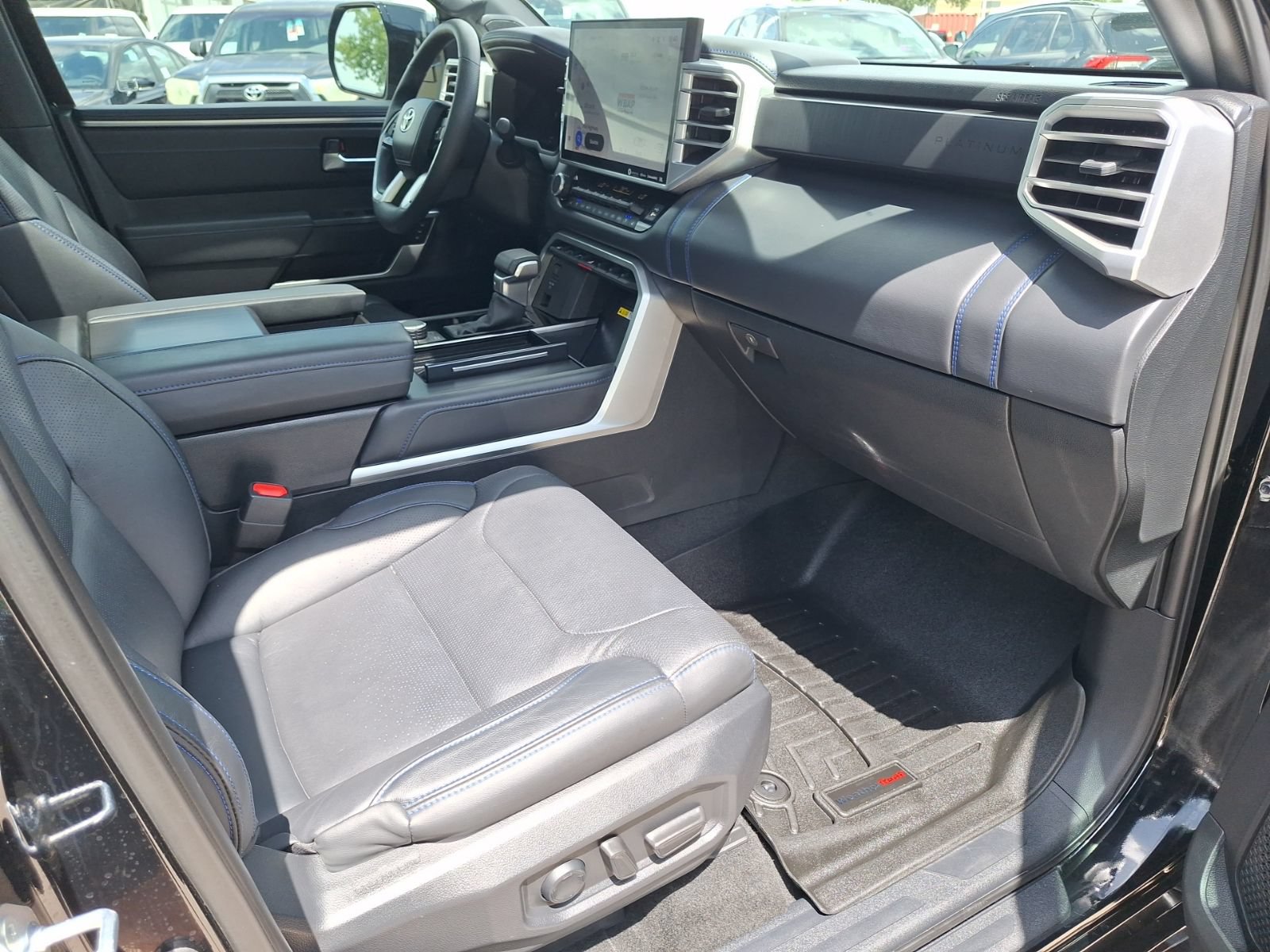Used 2023 Toyota Sequoia Platinum RWD image 32