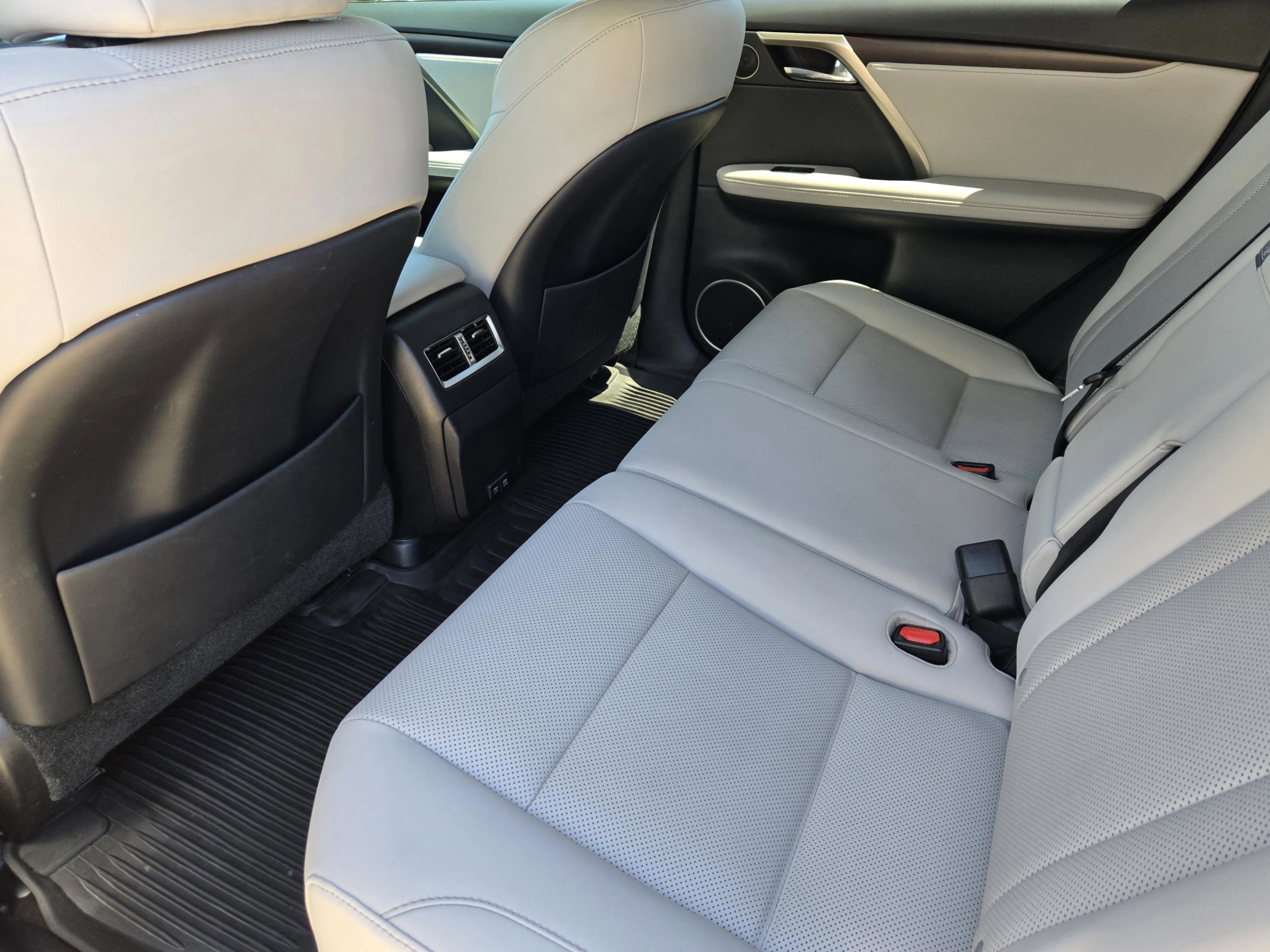 Used 2020 Lexus RX 350 AWD w/ Premium Package image 27