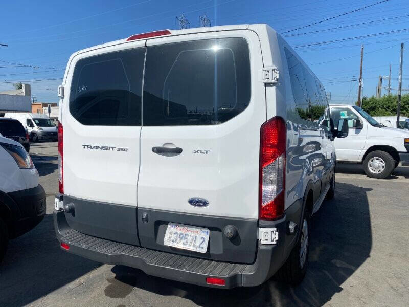 Used 2018 Ford Transit 350 XLT RWD image 5