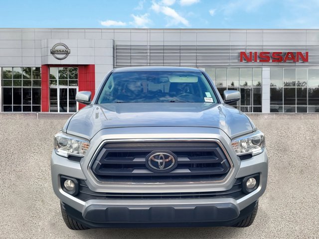 Used 2023 Toyota Tacoma SR5 w/ Technology Package image 10