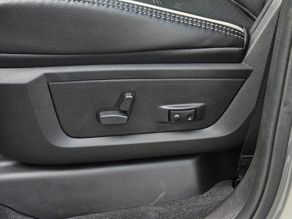 New 2026 RAM 3500 Laramie image 33