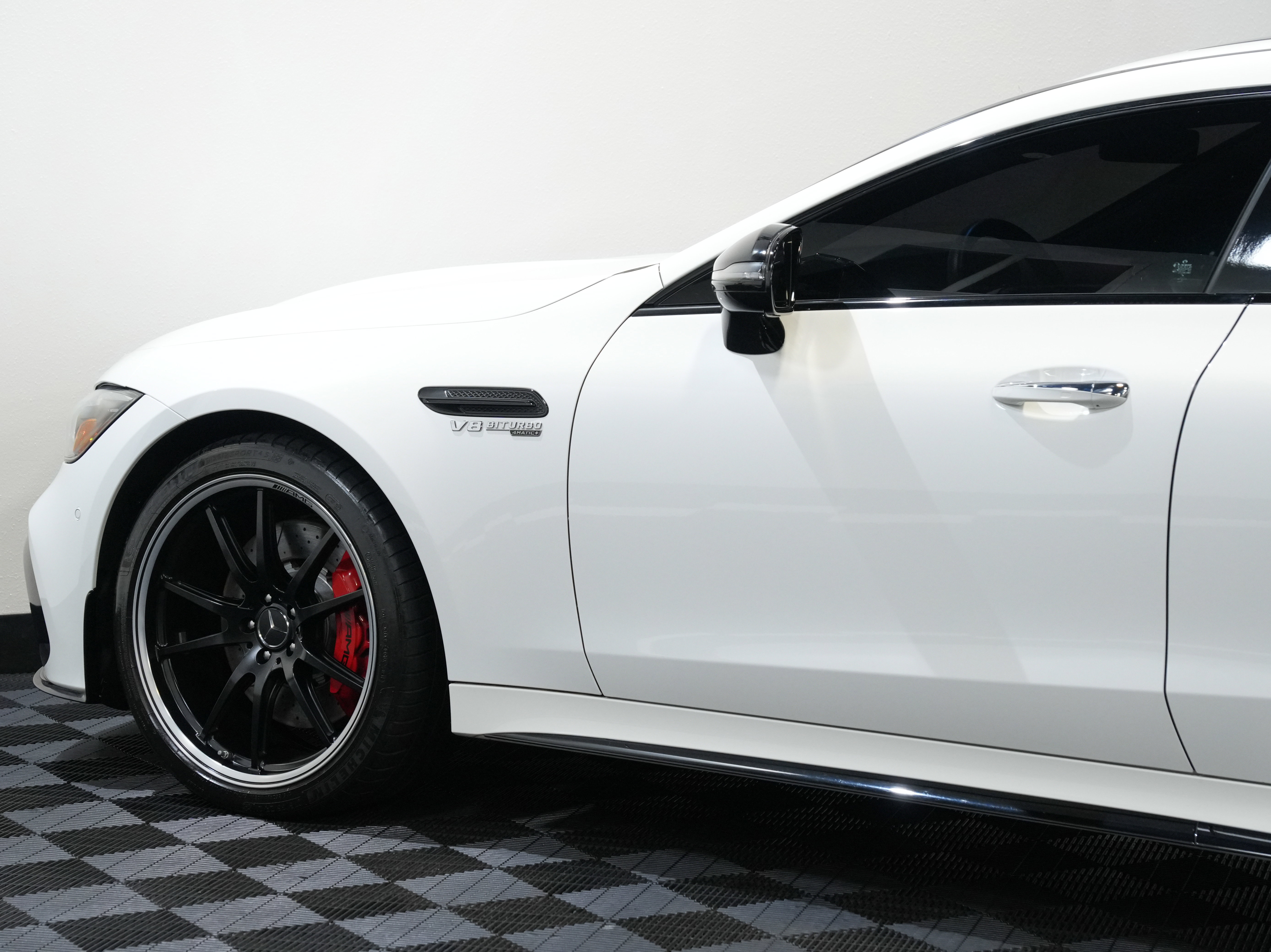 Used 2019 Mercedes-Benz AMG GT 63 w/ AMG Aerodynamics Package image 22