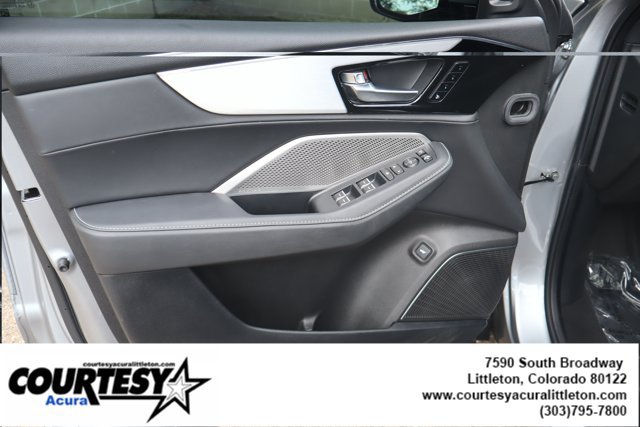 Used 2024 Acura MDX w/ Technology Package AWD/4WD image 25