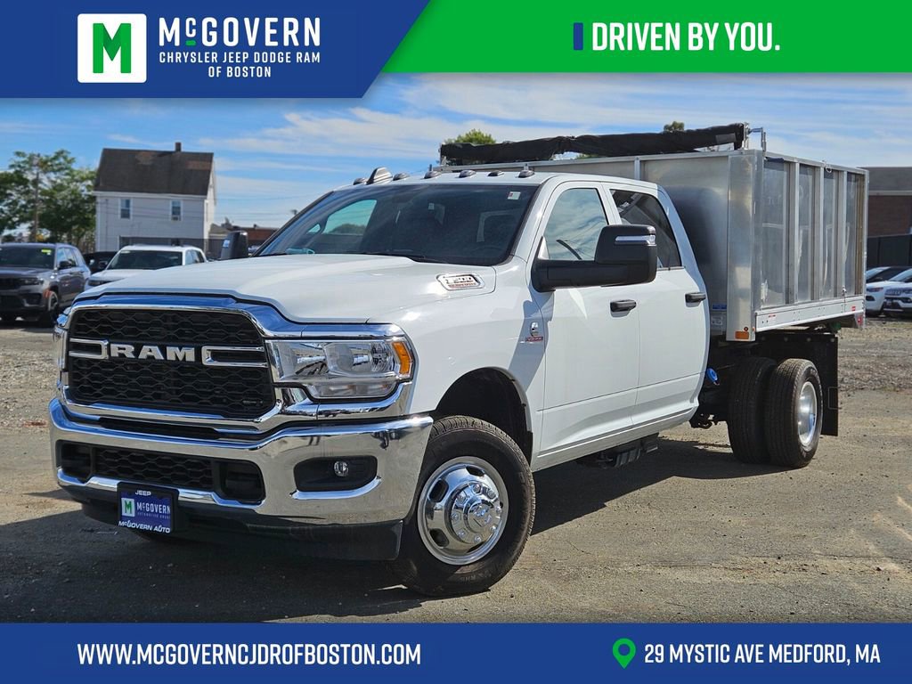 New 2024 RAM 3500 Tradesman w/ Chrome Appearance Group