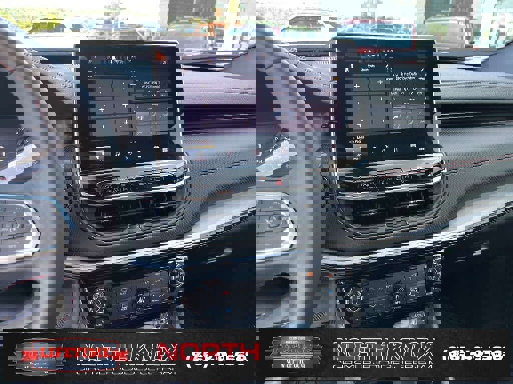 Used 2024 Jeep Compass Trailhawk image 10