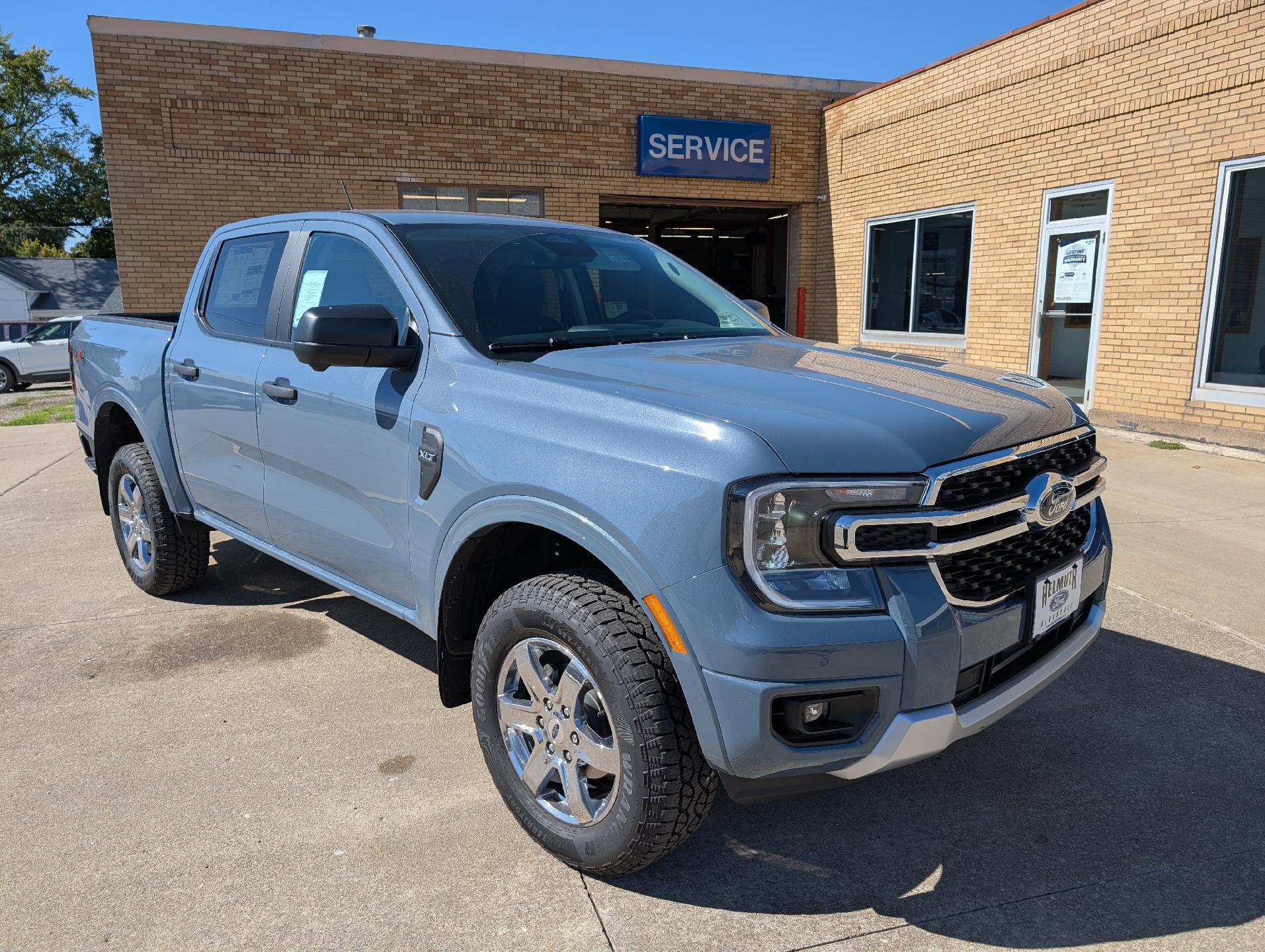 New 2025 Ford Ranger XLT w/ Technology Package image 4