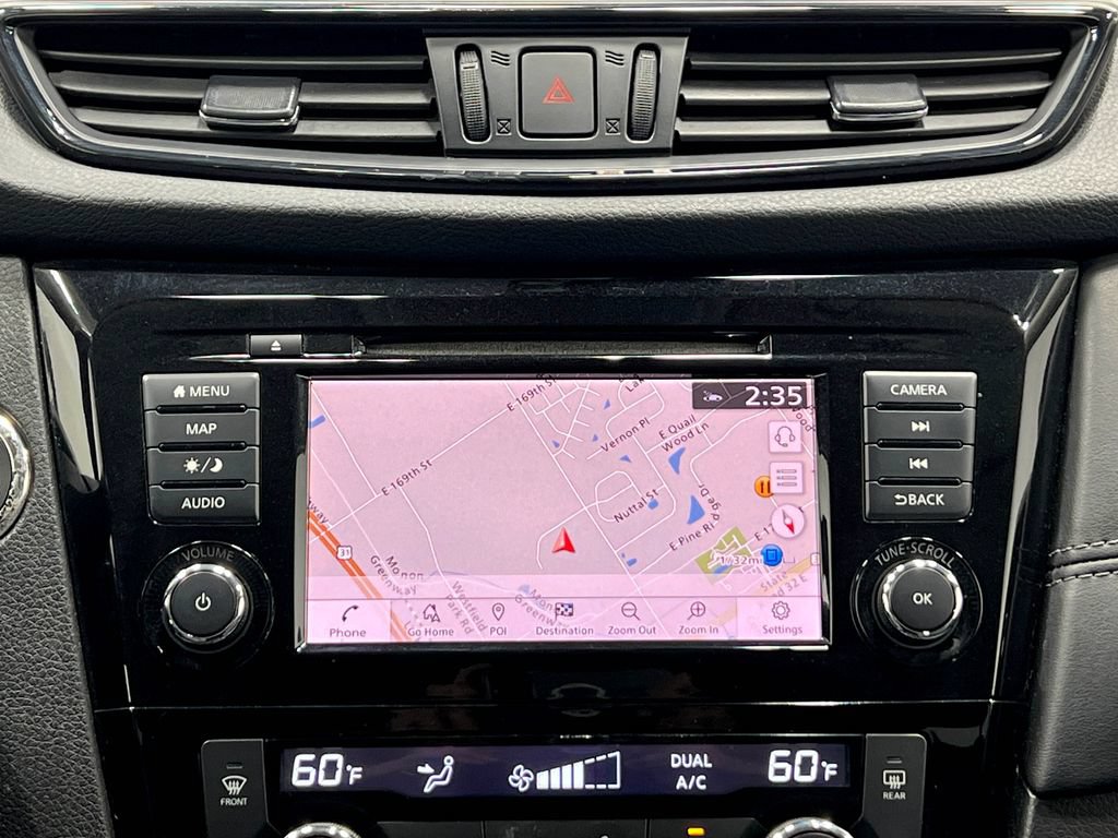 Used 2018 Nissan Rogue SL w/ Premium Package FWD image 11