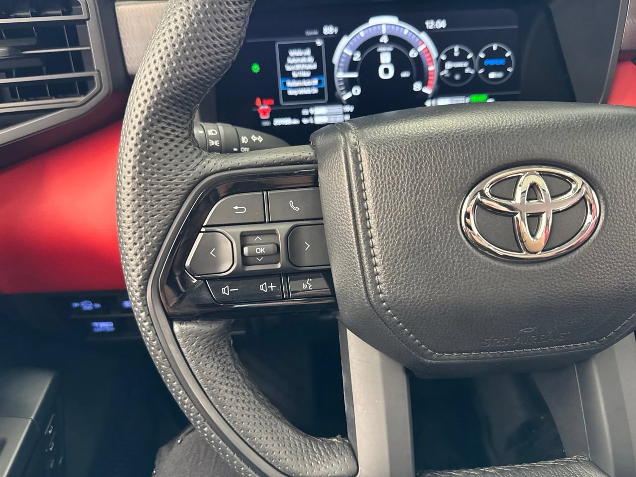 Used 2023 Toyota Sequoia TRD Pro AWD/4WD image 23