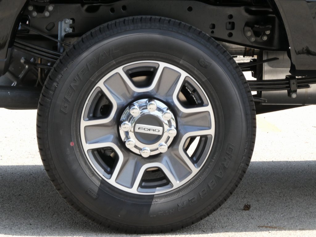 New 2025 Ford F350 XLT image 19