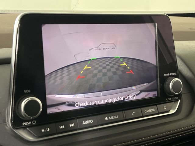 Certified 2023 Nissan Rogue SV image 17