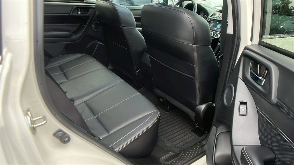 Used 2018 Subaru Forester 2.5i Touring w/ Popular Package #2 image 19