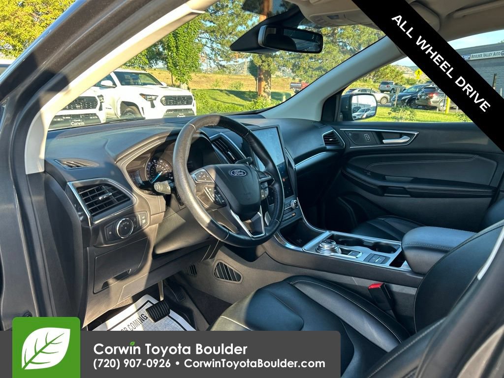 Used 2022 Ford Edge Titanium AWD/4WD image 22