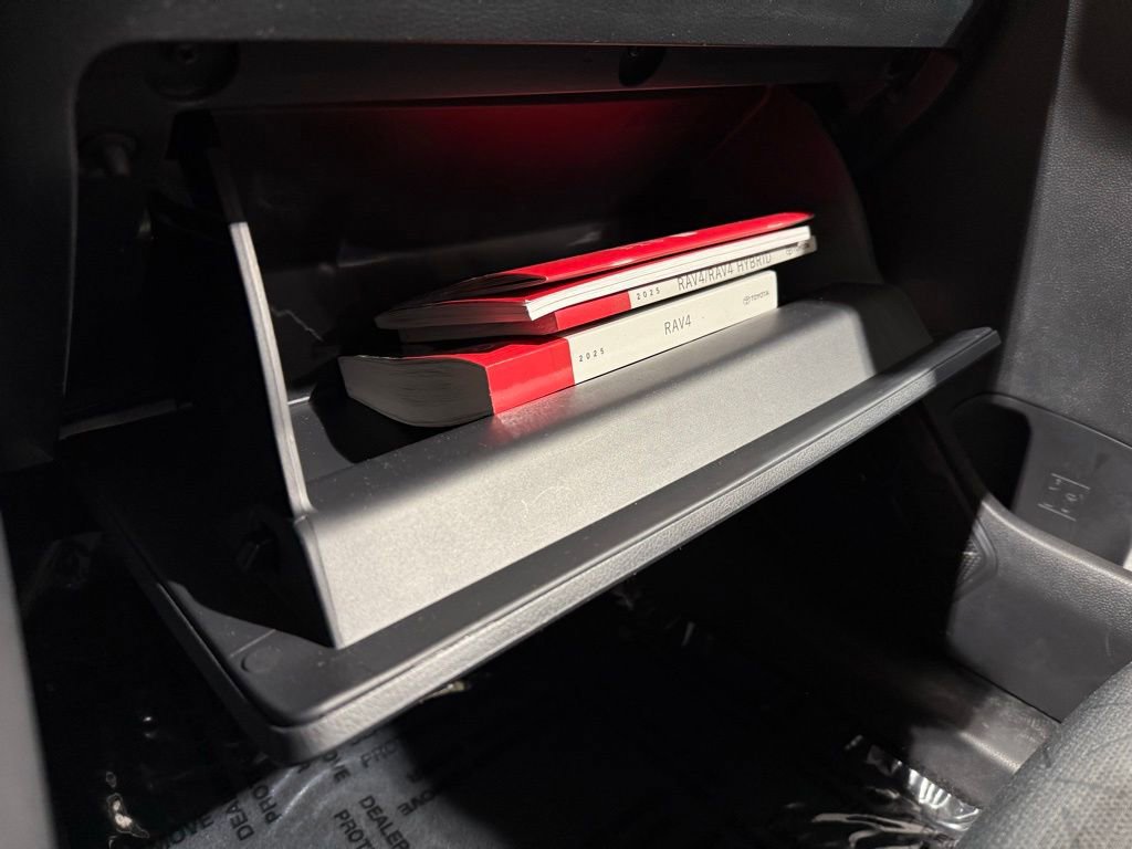 Certified 2025 Toyota RAV4 XLE image 28