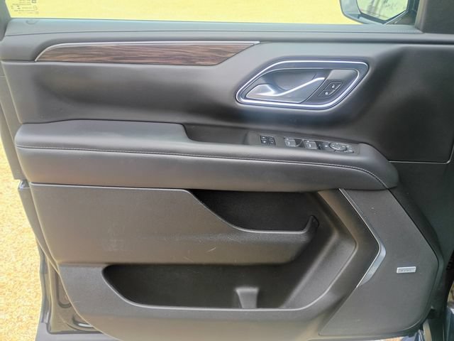 Used 2022 Chevrolet Tahoe LT AWD/4WD image 19