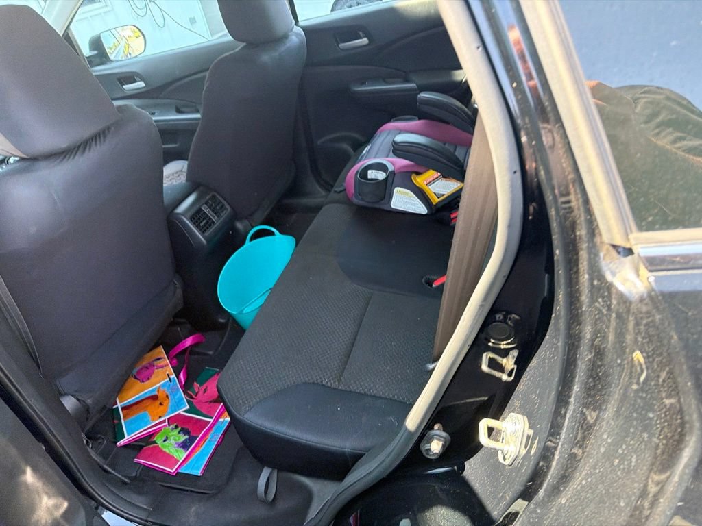 Used 2016 Honda CR-V LX image 9