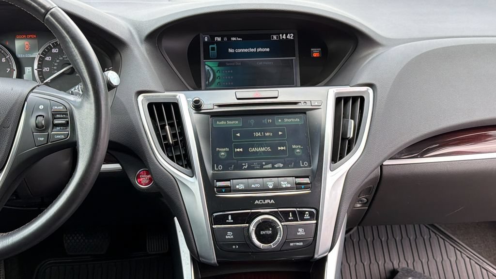 Used 2015 Acura TLX FWD image 8