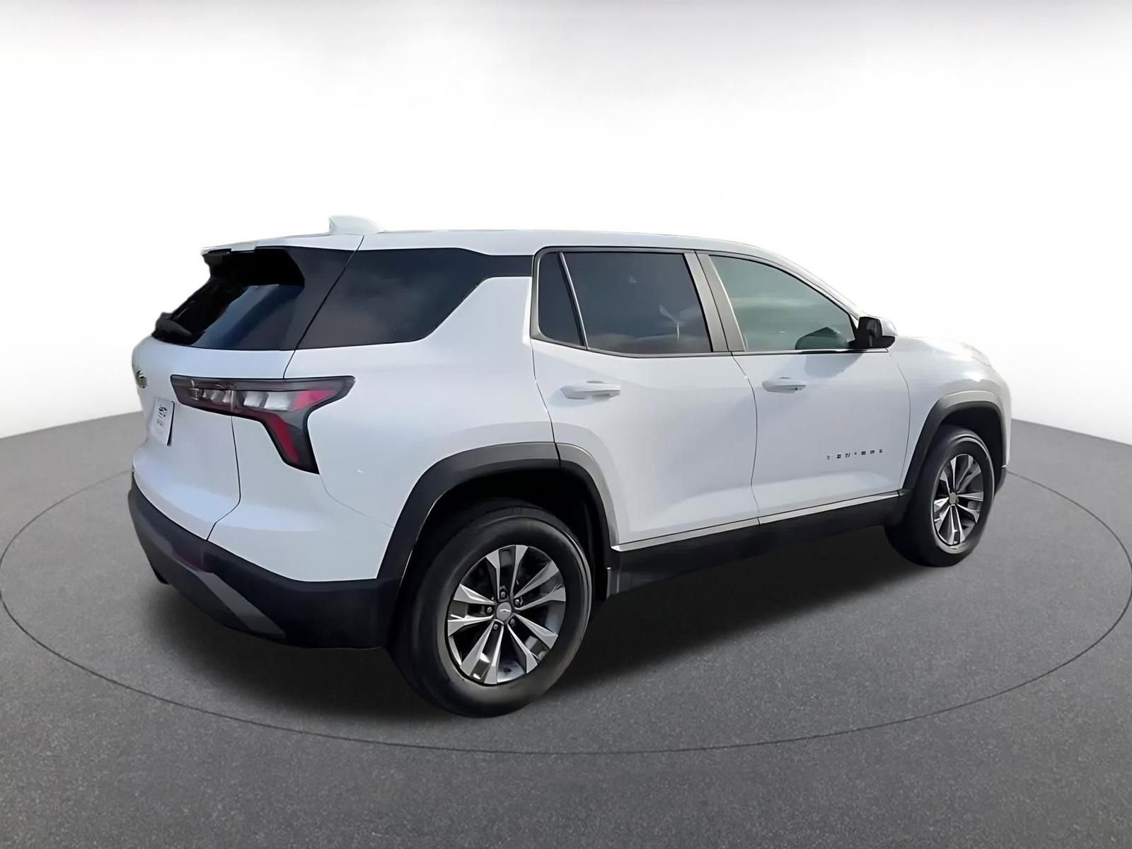 Used 2025 Chevrolet Equinox LT image 15