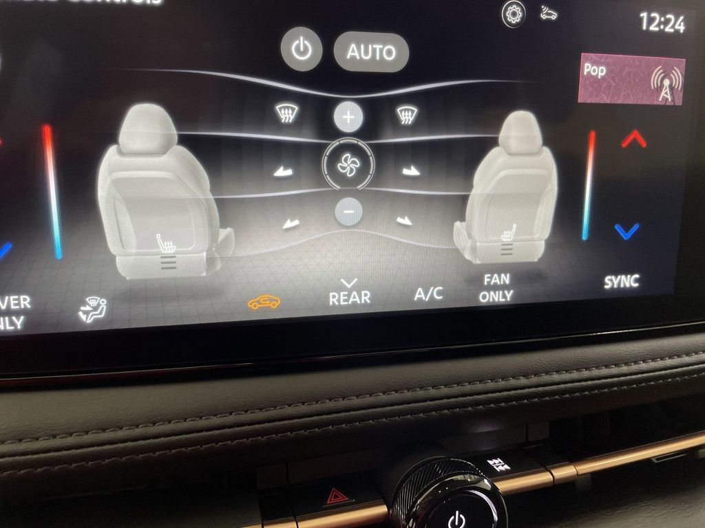 Certified 2024 Nissan Ariya AWD image 29